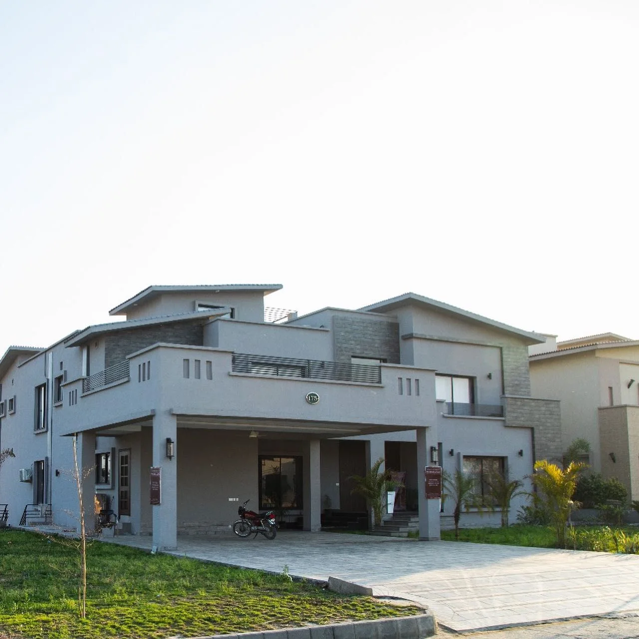 Villa 175 by MMAD